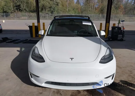2021 Tesla Model Y Long Range Dual Motor All-Wheel Drive из США, поврежденный, VIN 5YJYGDEE6MF138868